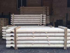 Rondins calibrés stockés